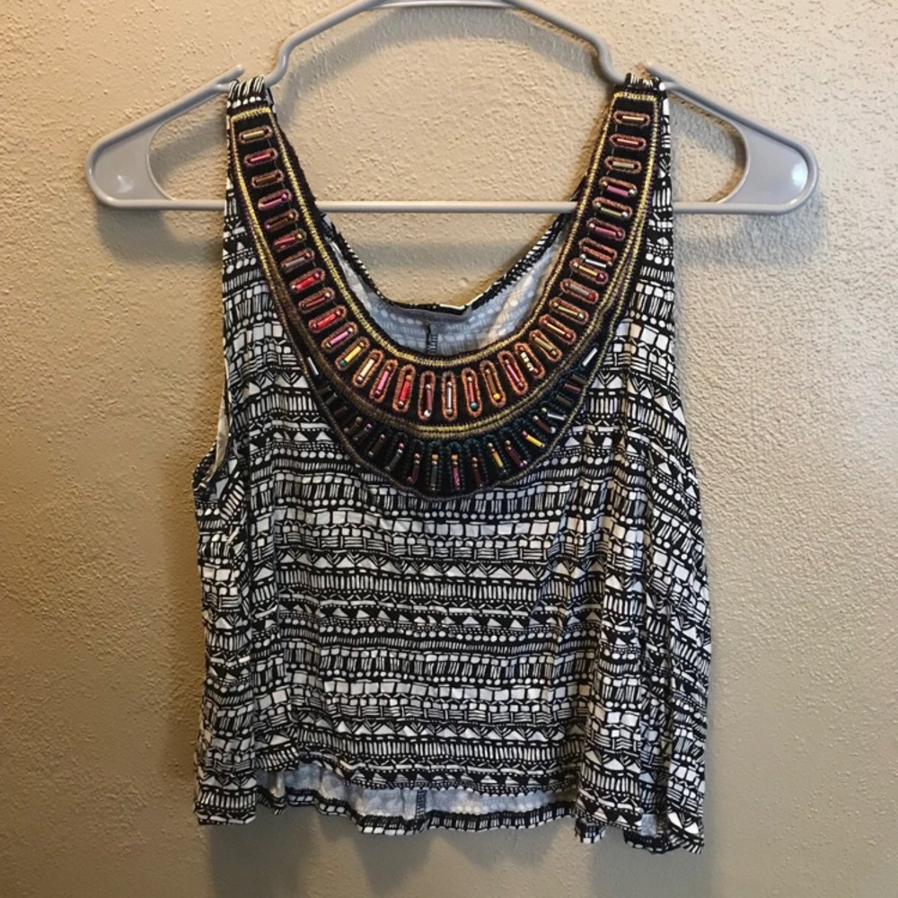 Crop top